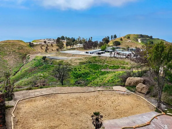 23208 W Paloma Blanca Dr, Malibu, CA 90265