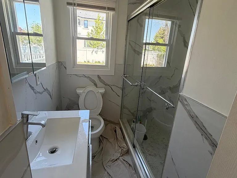24 Berger Ave — Photo 3