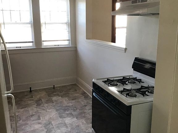 4th image of 11801 Lake Ave APT 204