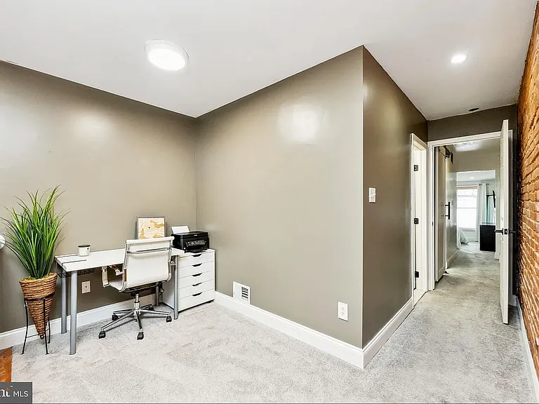 1411 Patapsco St — Photo 6