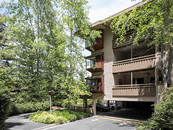 3rd image of 1280 Sharon Park Dr APT 30