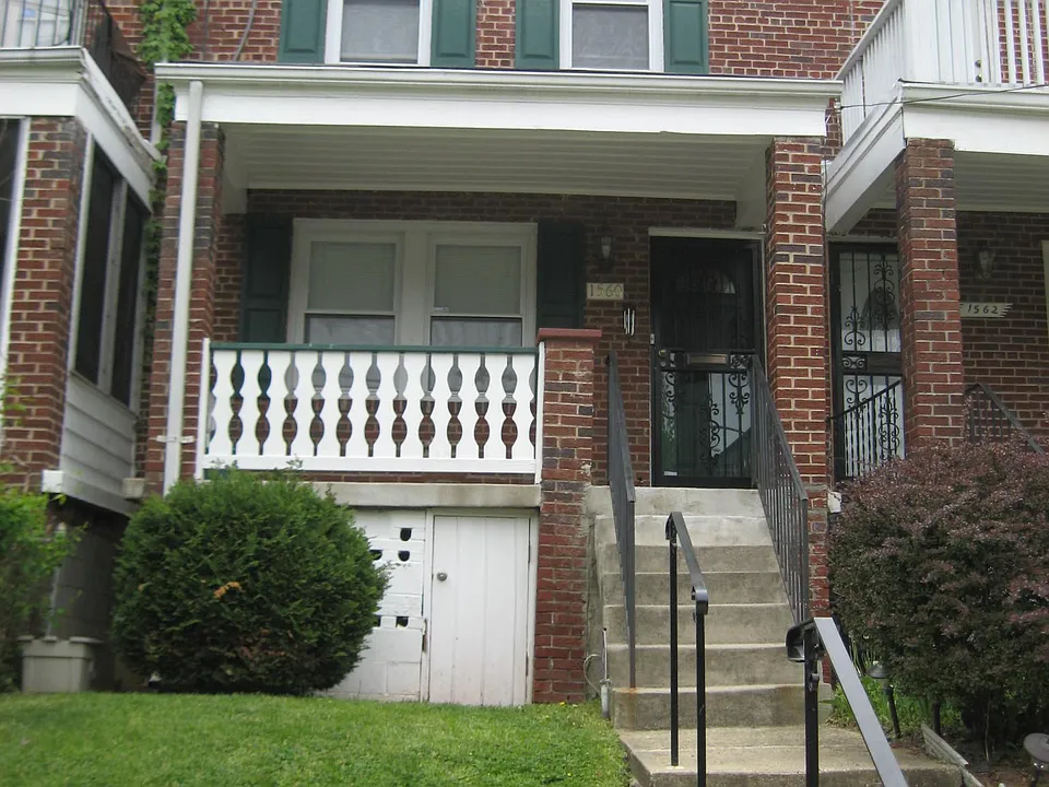 Townhouse exterior