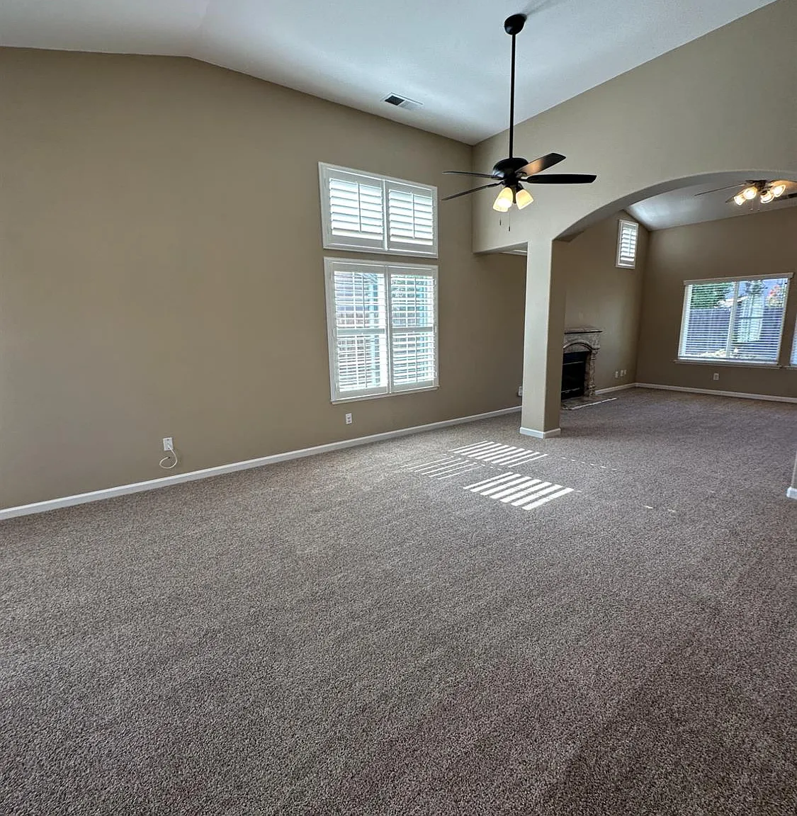4 bed, 2000 sqft, $2,800 — Photo 4