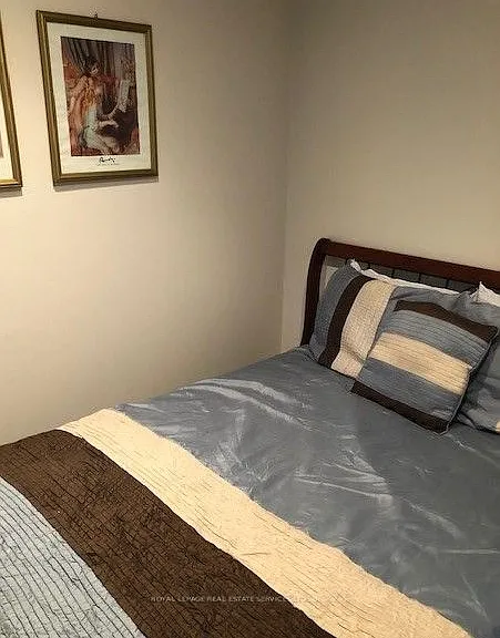 466 Oxbow Cres #6 — Photo 9