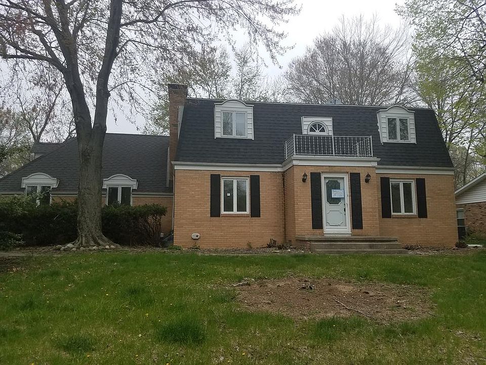 1st image of 51 Thornhill Dr