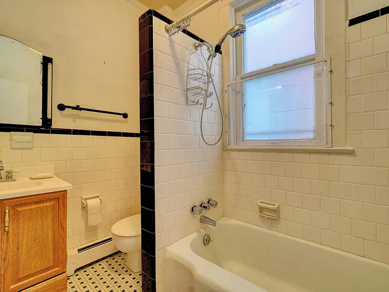 716 Graydon Ave #2 — Photo 16