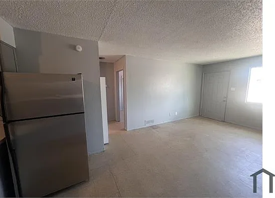 423 Dallas St NE #C — Photo 6