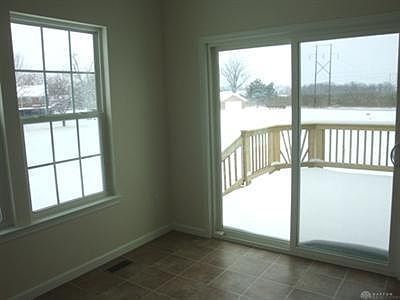 5th image of 815 Cliffside Dr