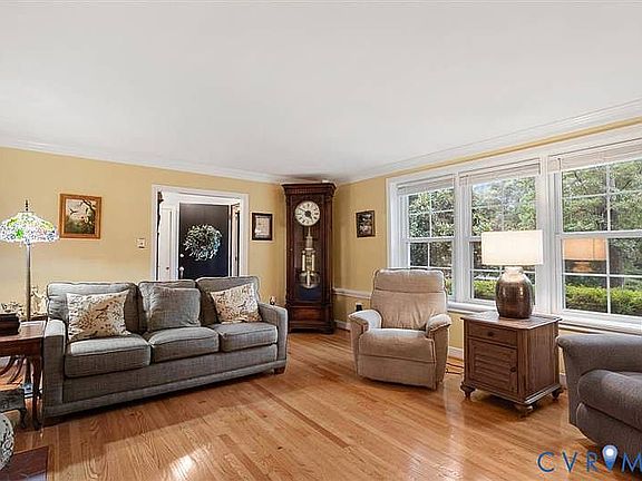 2nd image of 3701 Stratford Rd