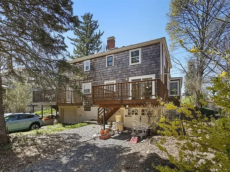49 Sunnyside Ave — Photo 28