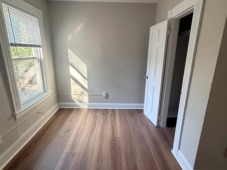 8 Arch St #2 — Photo 7