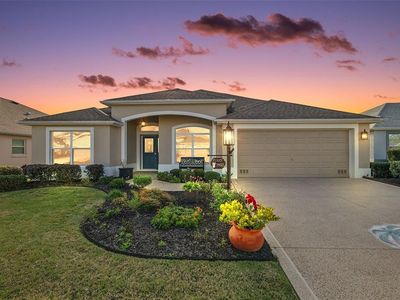 1932 Quailey Ct, The Villages, FL, 32163