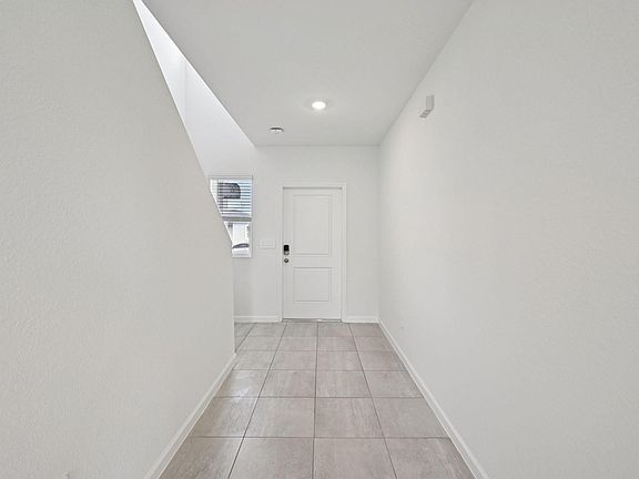 5th image of 14202 SW New Dawn Road