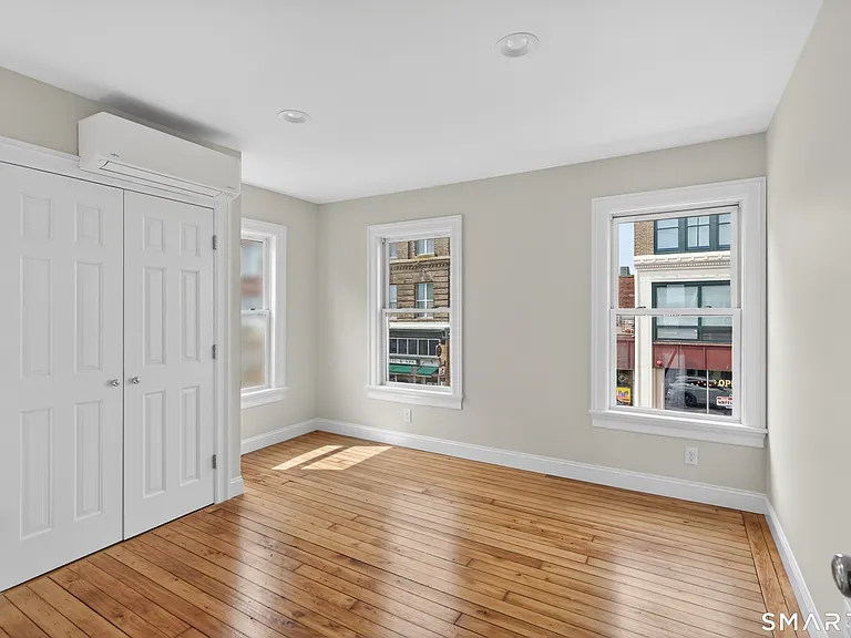 138 Bank St #2B — Photo 16