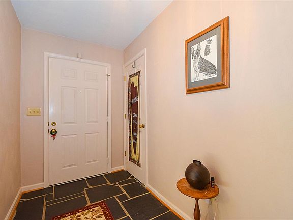 2nd image of 4304 Toddsbury Dr