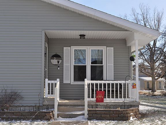 4th image of 308 Montana St