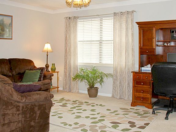4th image of 9206 Shady Bend Ln