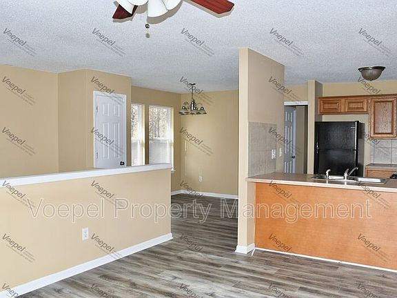 5th image of 1008 W Linden Ave #A