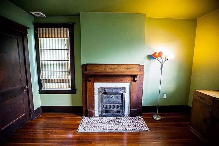 2630 Broadway Bedroom