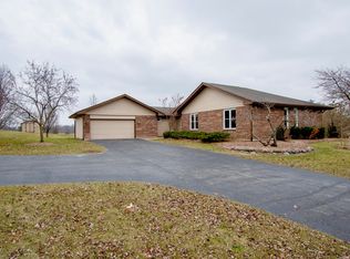 2930 Mallard Point, Island Lake, IL 60042