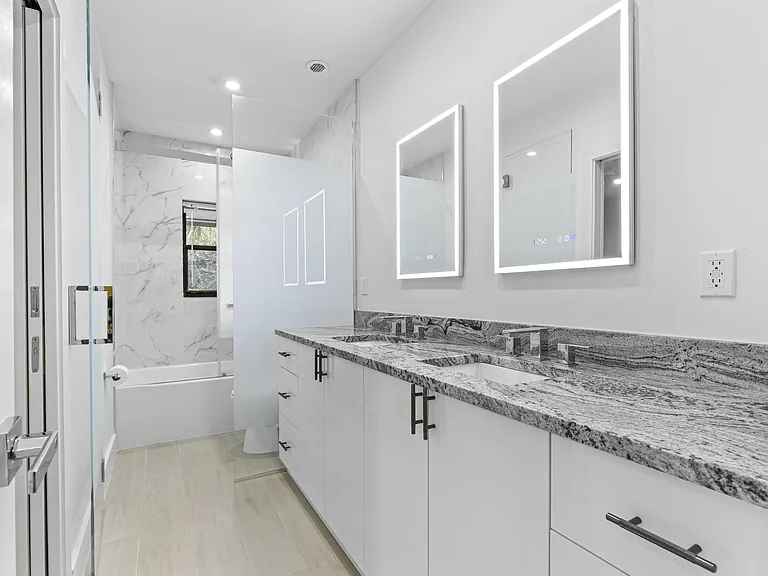 11311 Pond View Dr #C203 — Photo 12