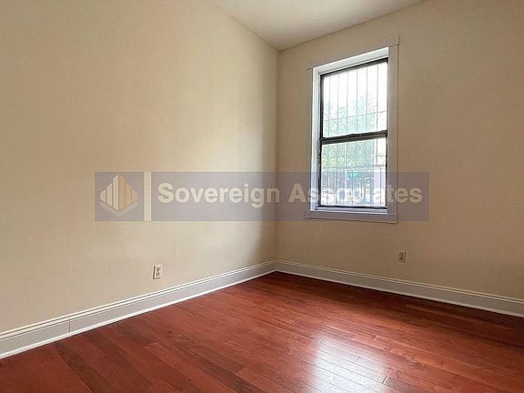 4th image of 400 Fort Washington Ave APT 4B