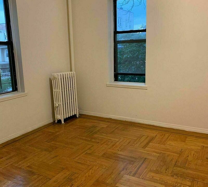 2nd image of 8419 19th Ave #D3