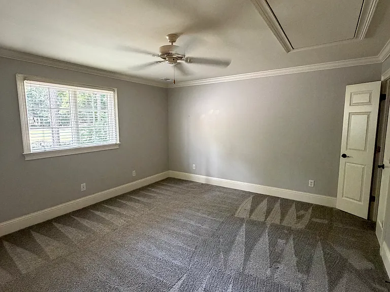 1030 Dejarnet Ct — Photo 13