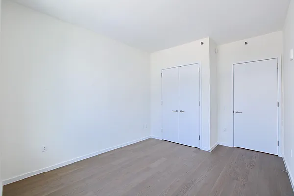 Sold by Fultonex Realty LLC | media 12