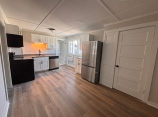 293 Village St, Concord, NH 03303