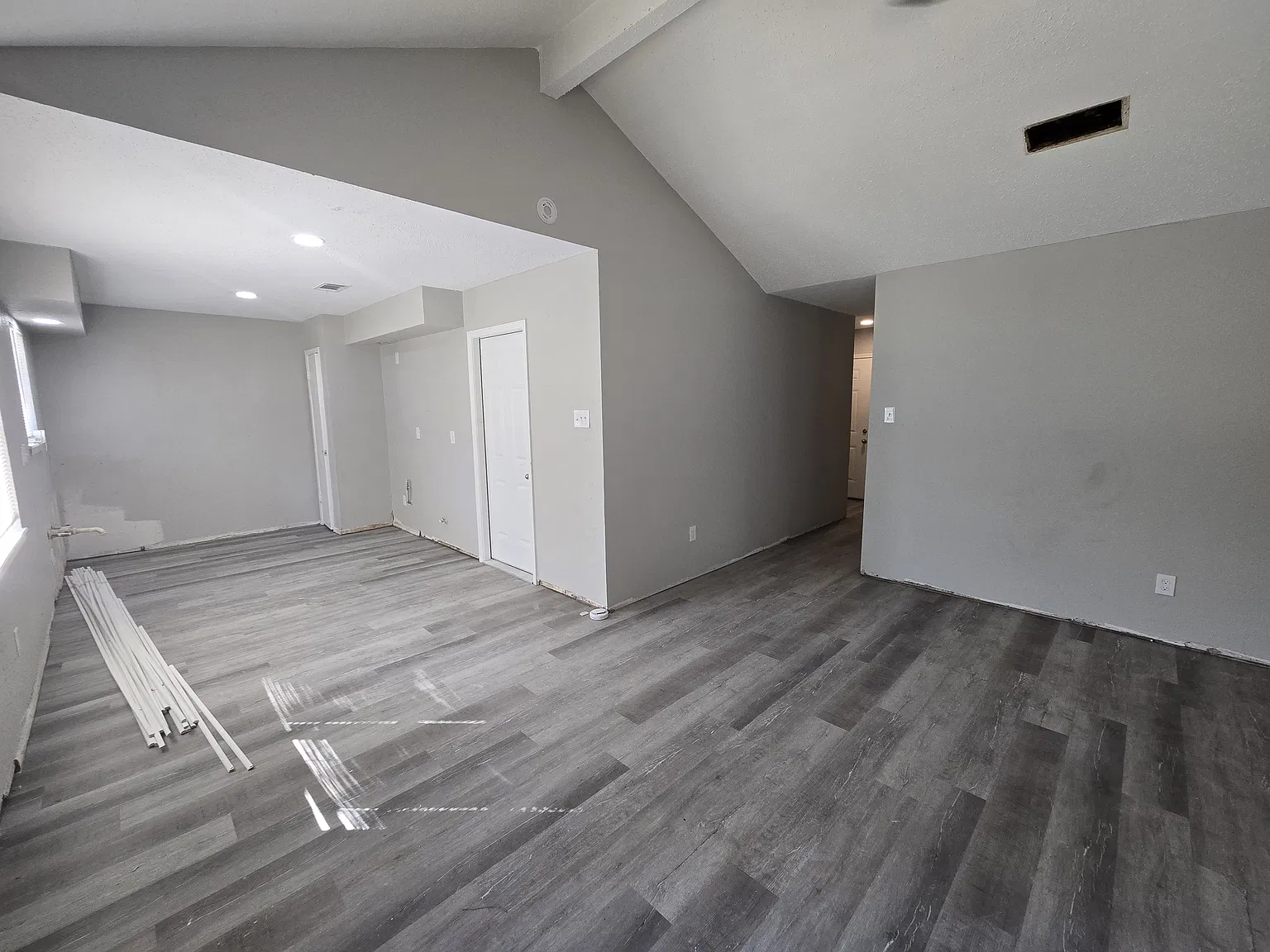 3 bed, 1161 sqft, $1,775 — Photo 4
