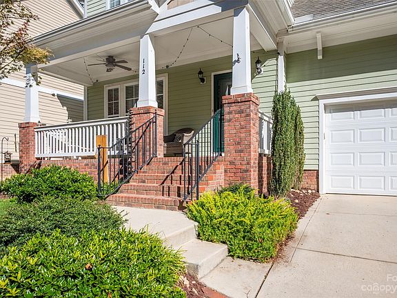 2nd image of 112 Pavillion Ln