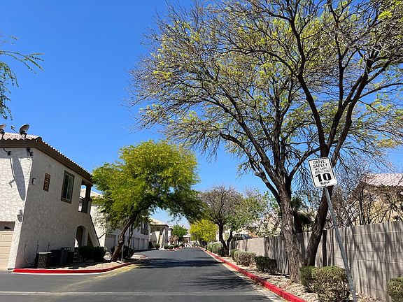 4th image of 6909 Squaw Mountain Dr Unit 204