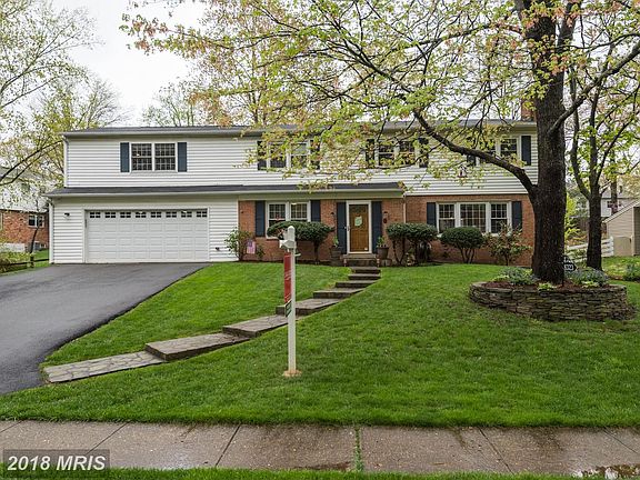 2nd image of 8323 Orange Ct