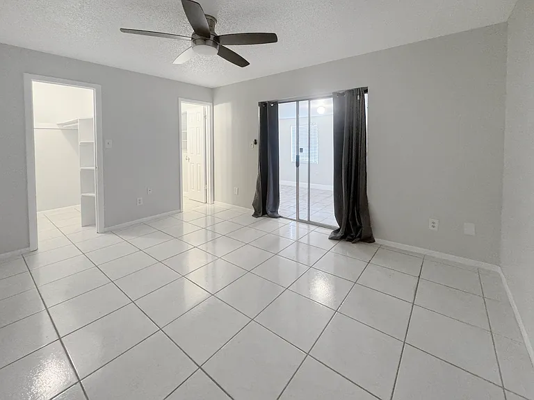 132 Mante Dr #2 — Photo 7