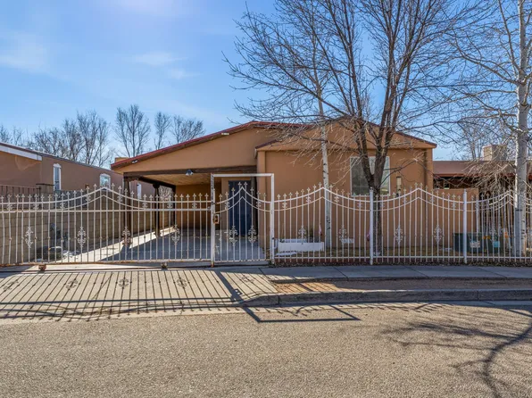 5224 Joshua Ln, Santa Fe, NM 87507
