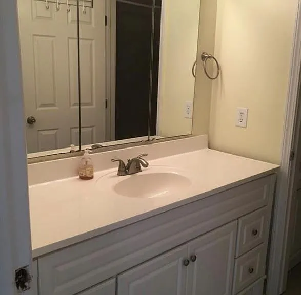 1261 Island Dr #102 — Photo 5