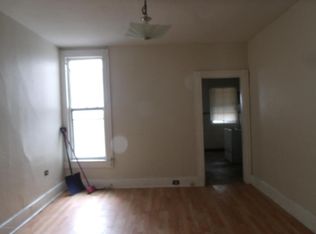13 Charles St, Pittston, PA 18640