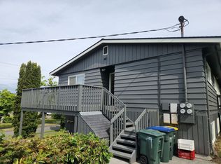 800 E Maple St #802, Bellingham, WA 98225