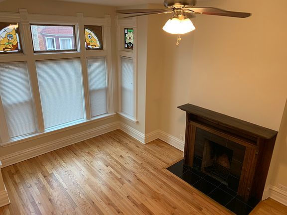 4th image of 1543 N Rockwell St APT 2