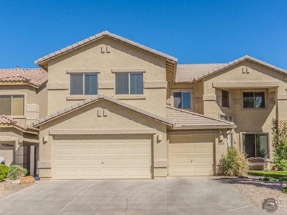 1st image of 44328 W Yucca Ln