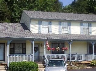 902 Goose Ridge Dr, Forest, VA 24551