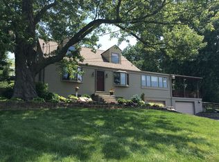 6694 Taylor Rd, Cincinnati, OH 45248