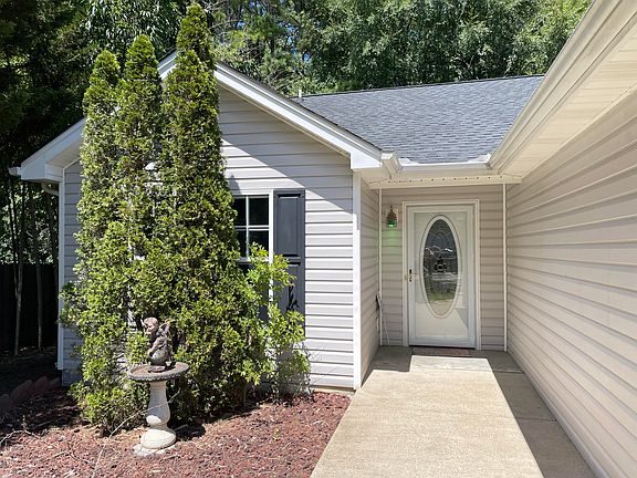 2nd image of 3949 Alexis Cir