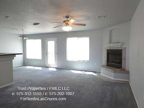 Living Room w/ FP