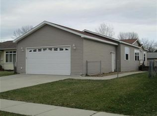 1212 18th St N, Moorhead, MN 56560