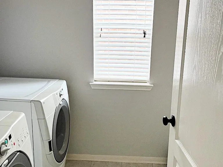 11418 Ruby Canyon Ln — Photo 32