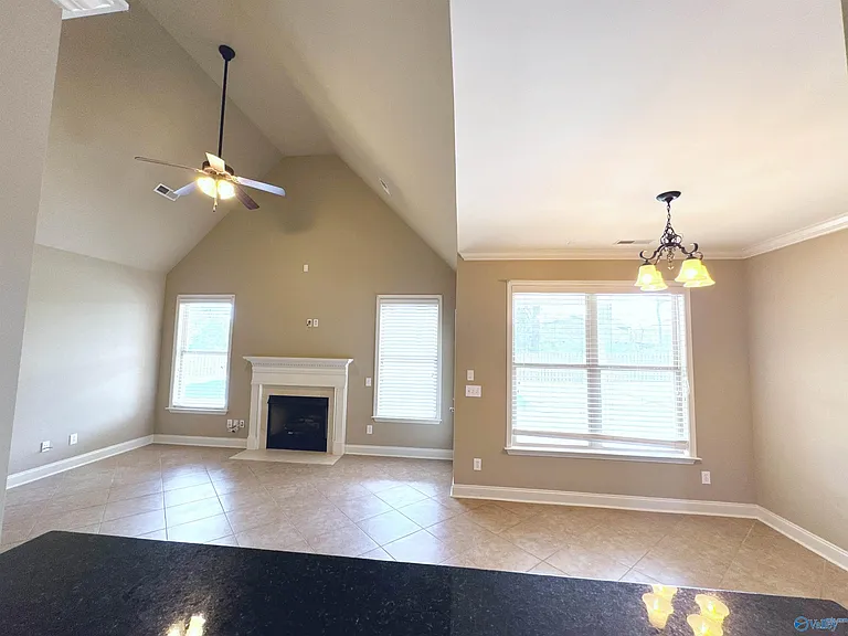 126 Windridge Way SW — Photo 11