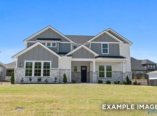 7511 Speckle Belly Blvd, Owens Cross Roads, AL 35763