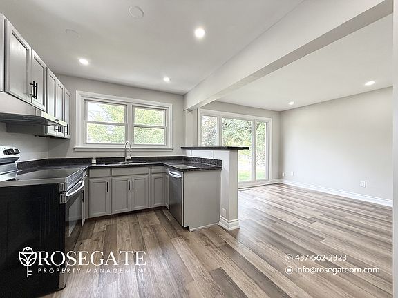 3rd image of 3 Botany Hill Rd #1